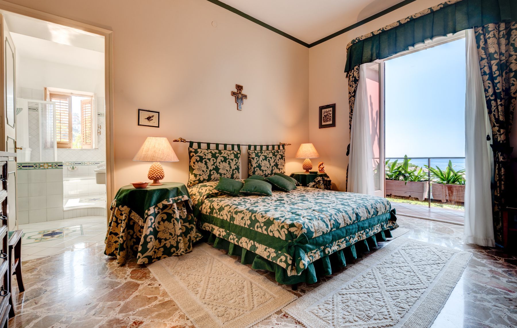 Ninella villa photo.